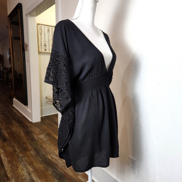 Victoria’s Secret Open Back Crochet Swim Cover Up Tunic Size Medium - Picture 5 of 12